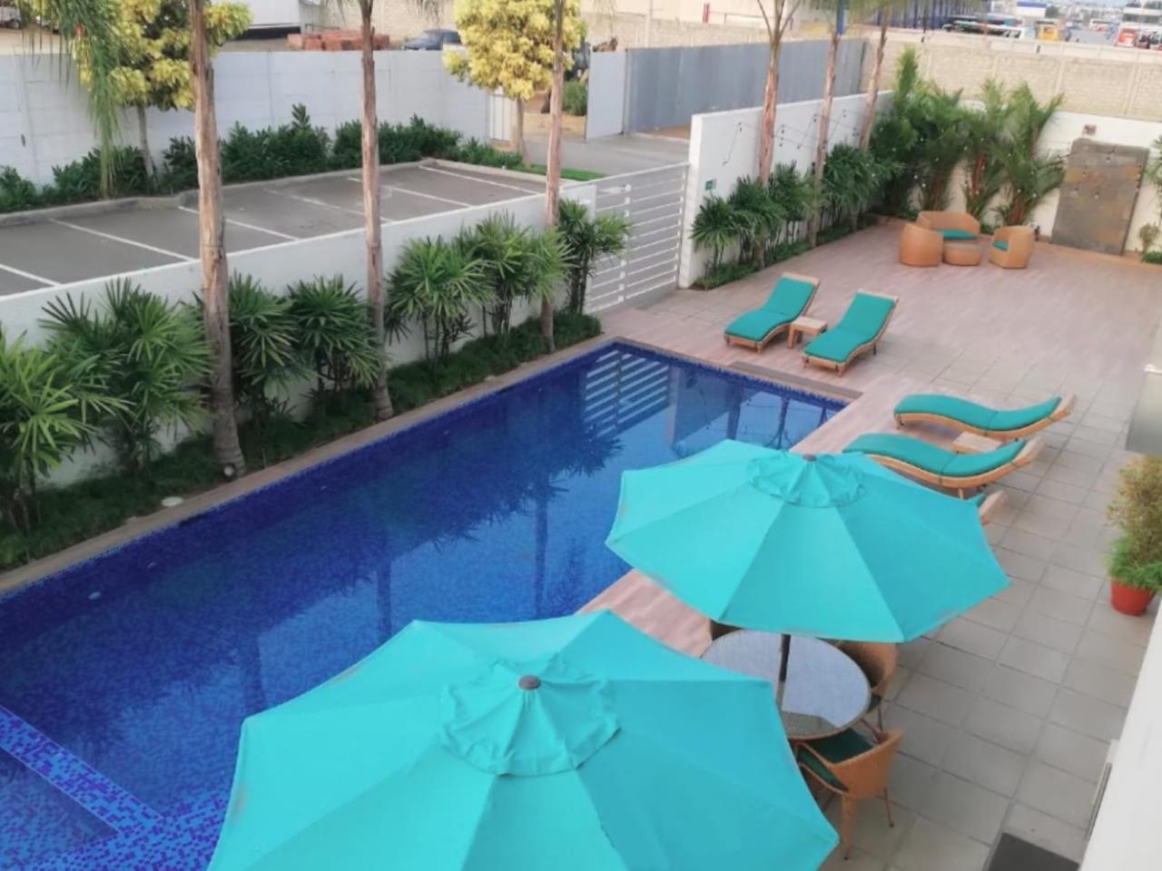Aquamarina Hotel Manta Eksteriør billede