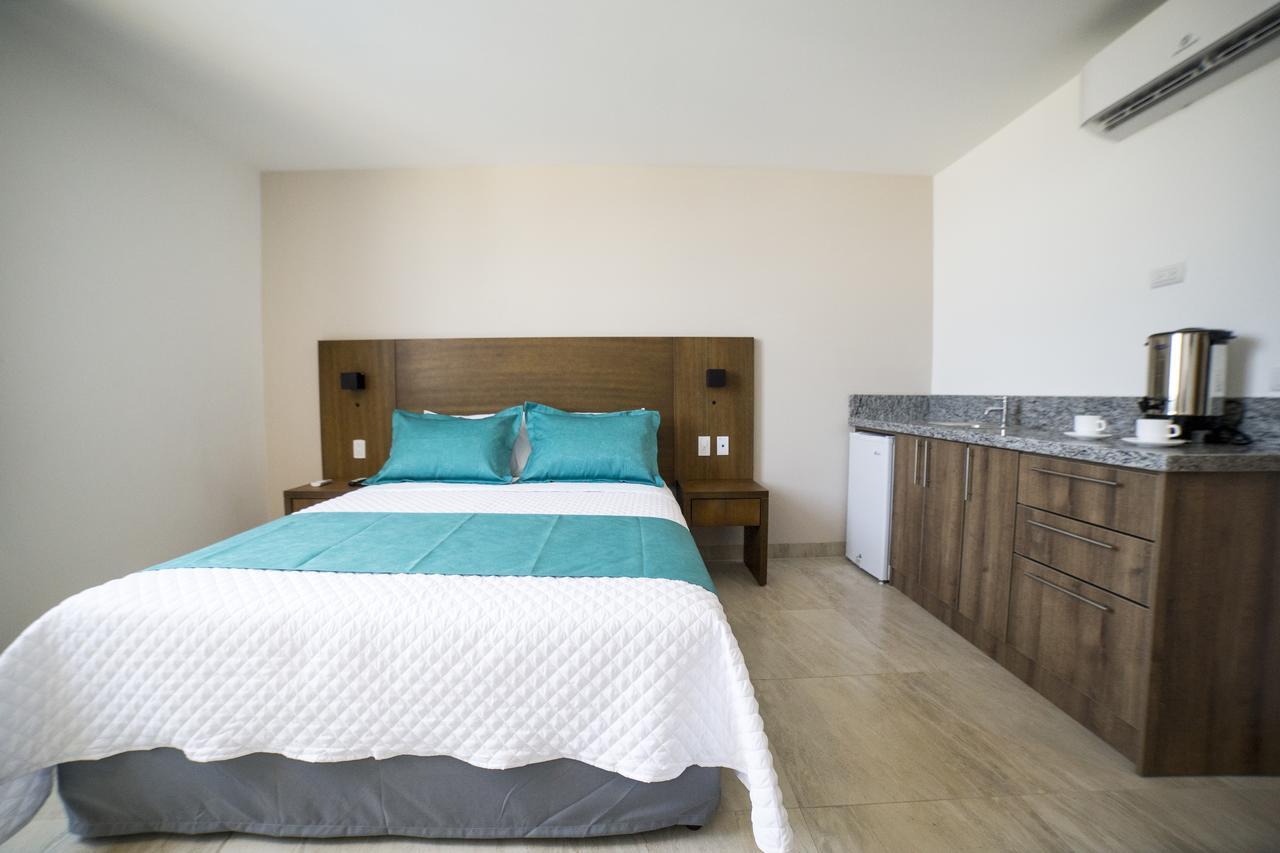 Aquamarina Hotel Manta Eksteriør billede